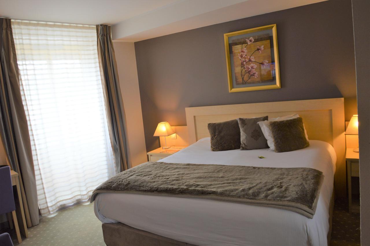 Les Palis Spa Grand-Fougeray Esterno foto